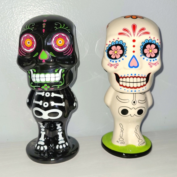 Dia De Los Muertos Set - 14pc Set - Day of the Dead Sugar Skulls Halloween - Picture 8 of 8